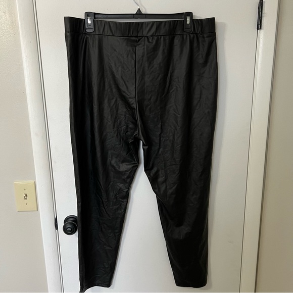 Shein Curve Plus Size Leather Leggings - Picture 3 of 5